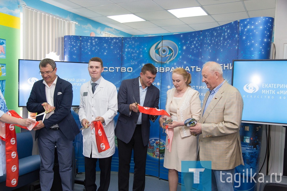 Микрохирургия глаза. Открылось операционное отделение.