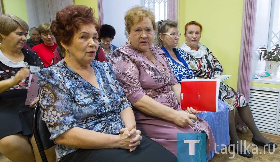 Выставка кружка "Затейница".