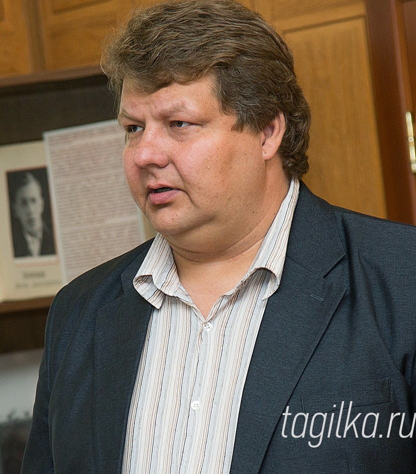 Презентация книги Владимира Кашина "Урал под прицелом".
