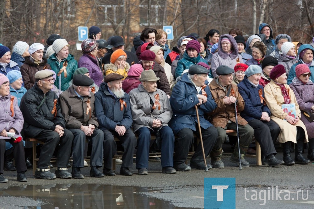 В день Великой Победы мы склоняем головы перед светлой памятью