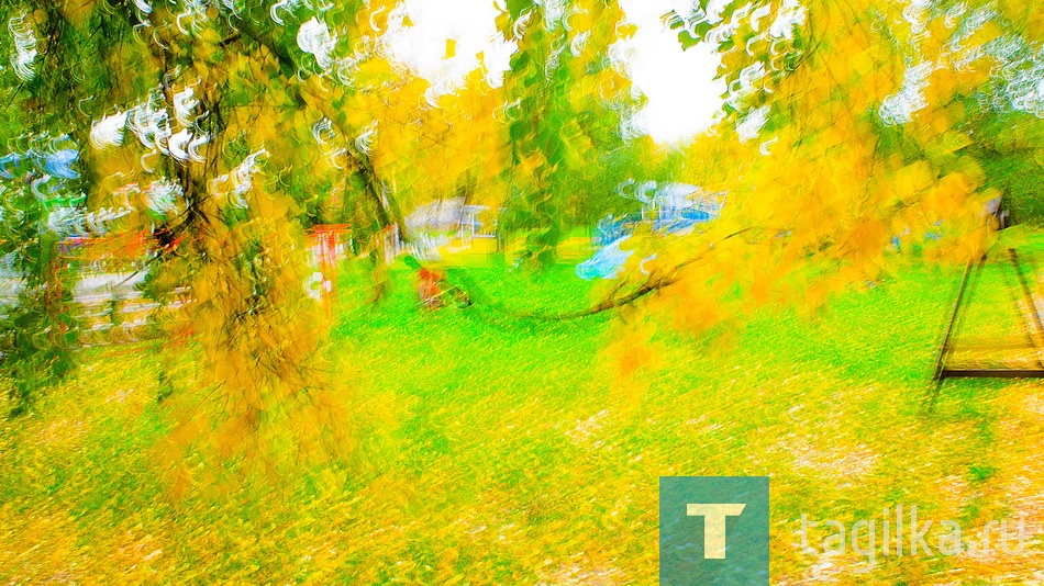 Утопая в золоте осени...