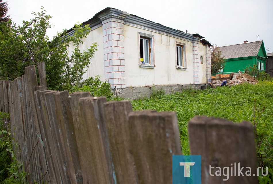 Сгорел дом по ул.Бурщиков.