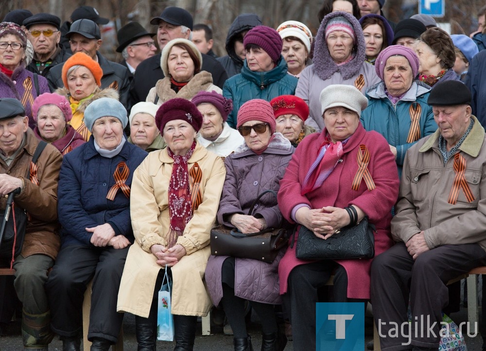 В день Великой Победы мы склоняем головы перед светлой памятью