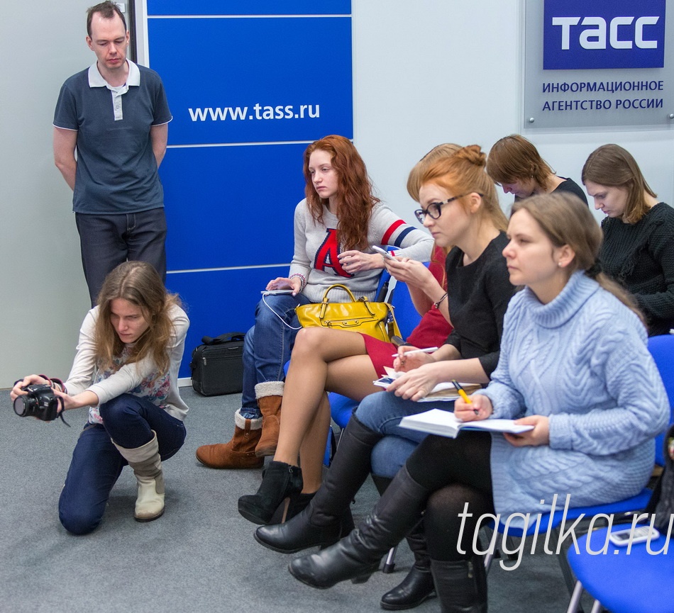 Сергей Носов провел пресс-конференцию для журналистов областных и городских СМИ