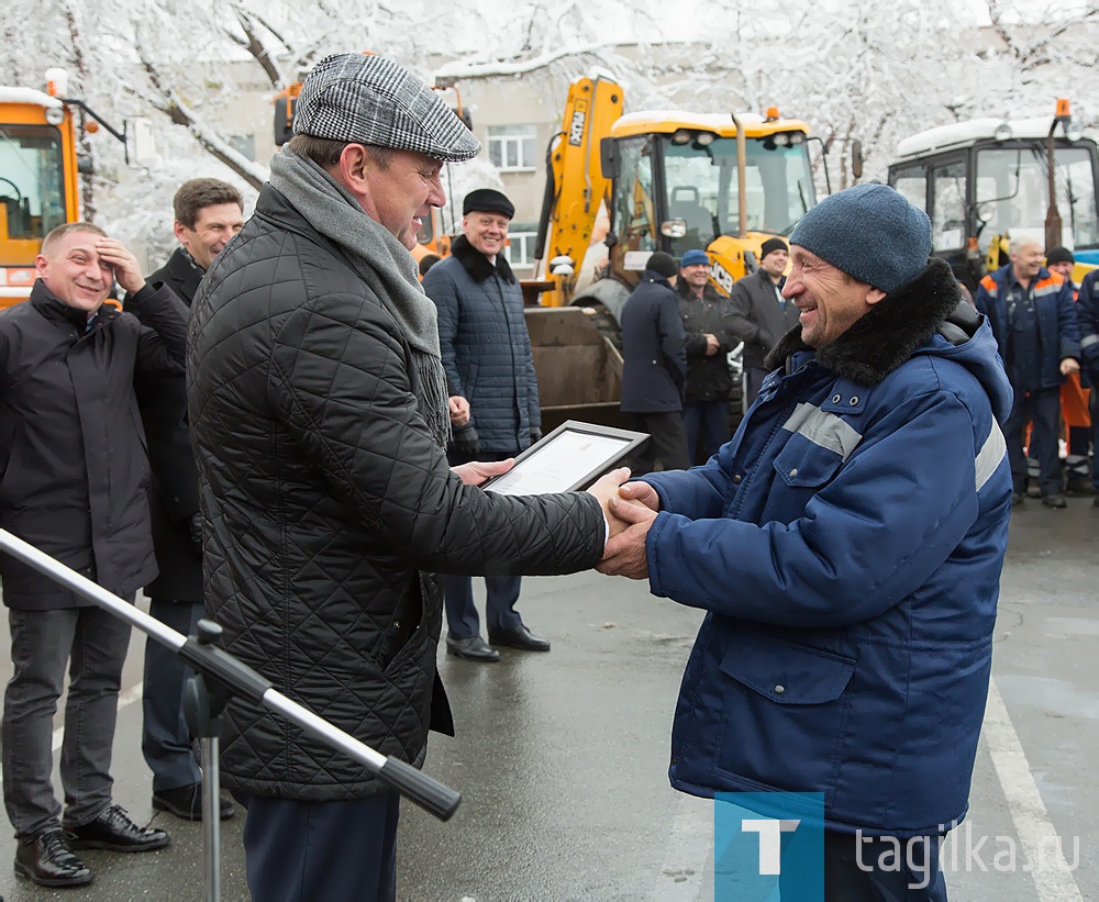 Парад коммунальной техники