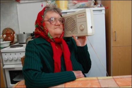 Почему не работает проводное радио на улице Космонавтов?