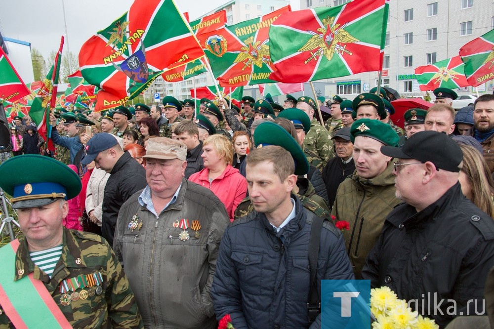 В парке Победы открыли монумент пограничникам