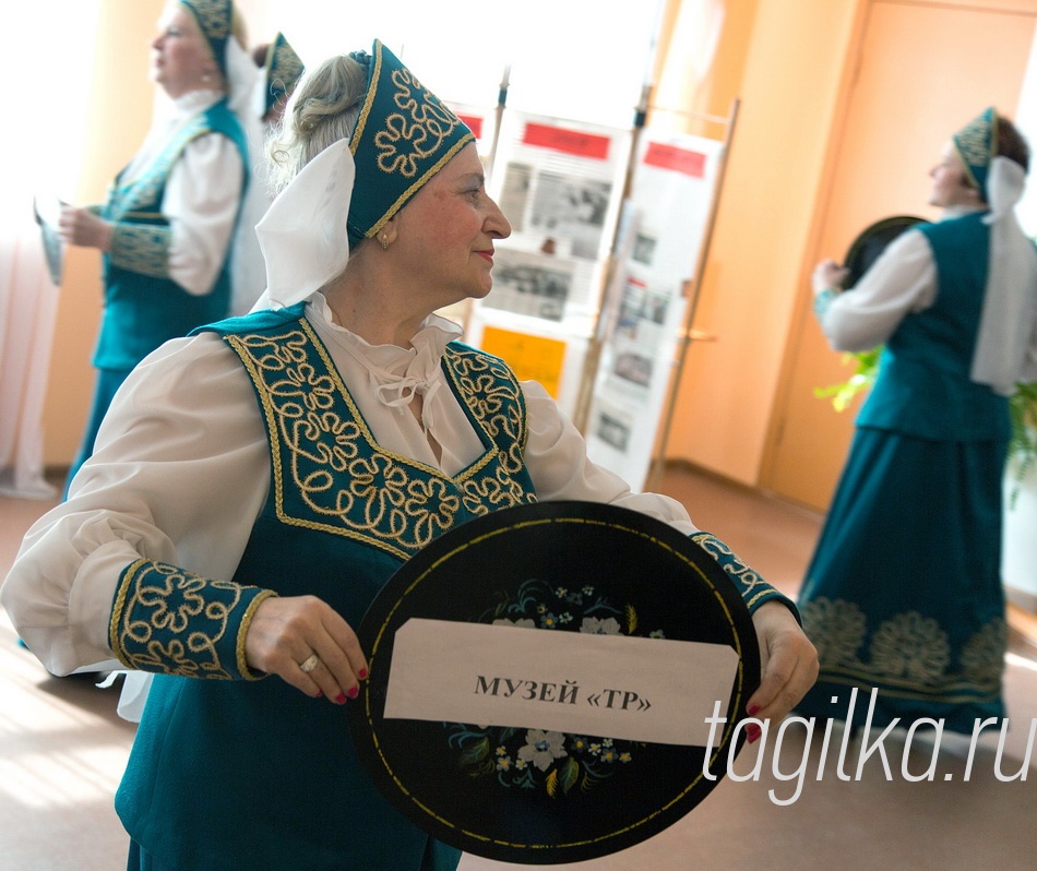 Праздник посвященный 110 летию газеты "Тагильский рабочий" в центре социального обеспечения Ленинского р-на.