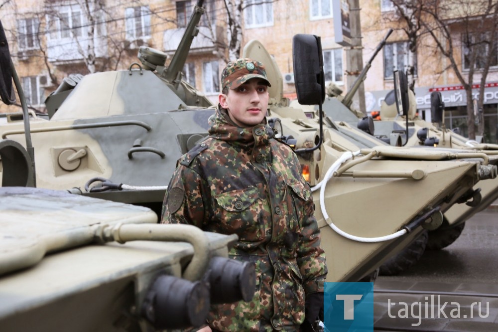 Сегодня Нижний Тагил вместе со всей страной отмечает День Победы