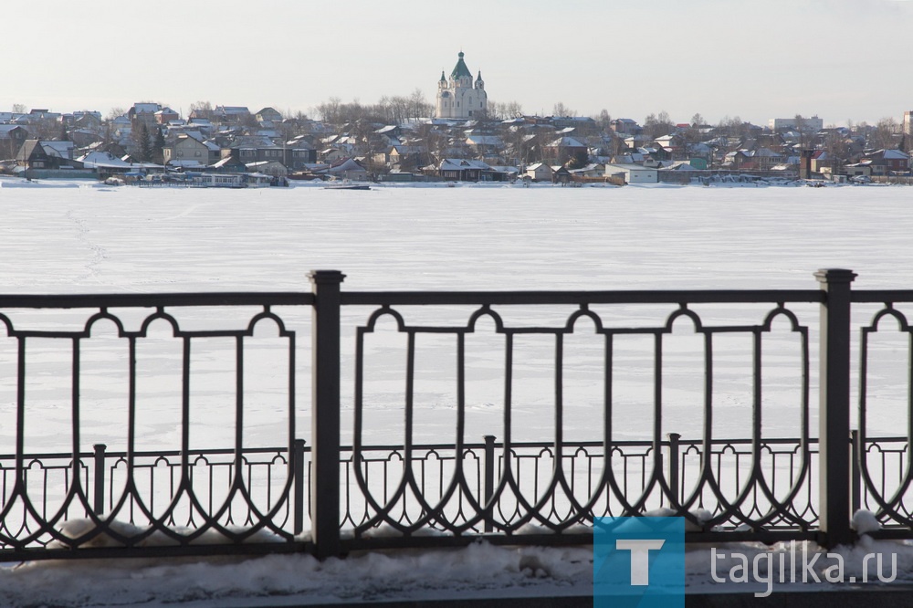 Уборка снега продолжается