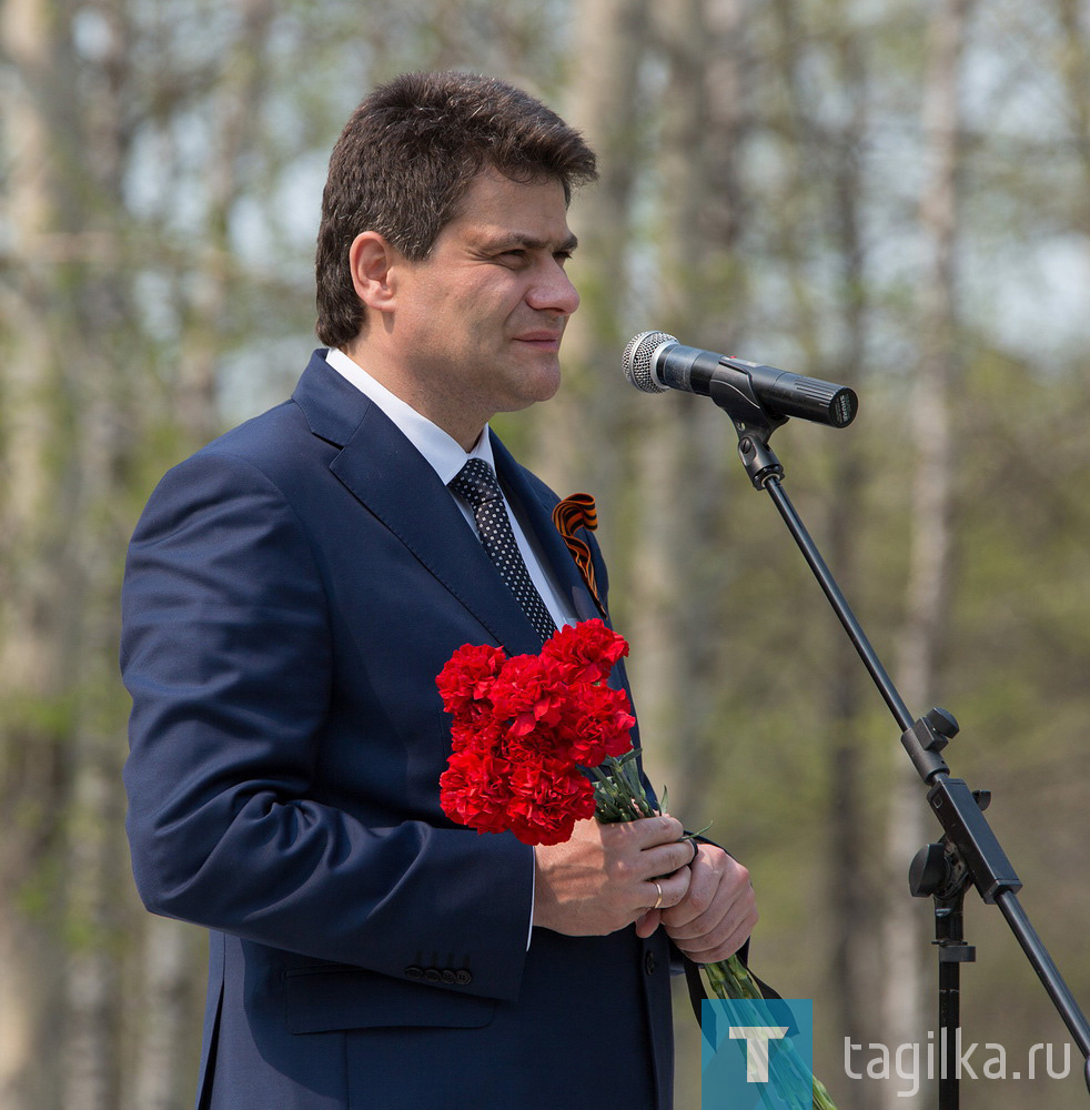 На Центральном кладбище Нижнего Тагила состоялась акция памяти