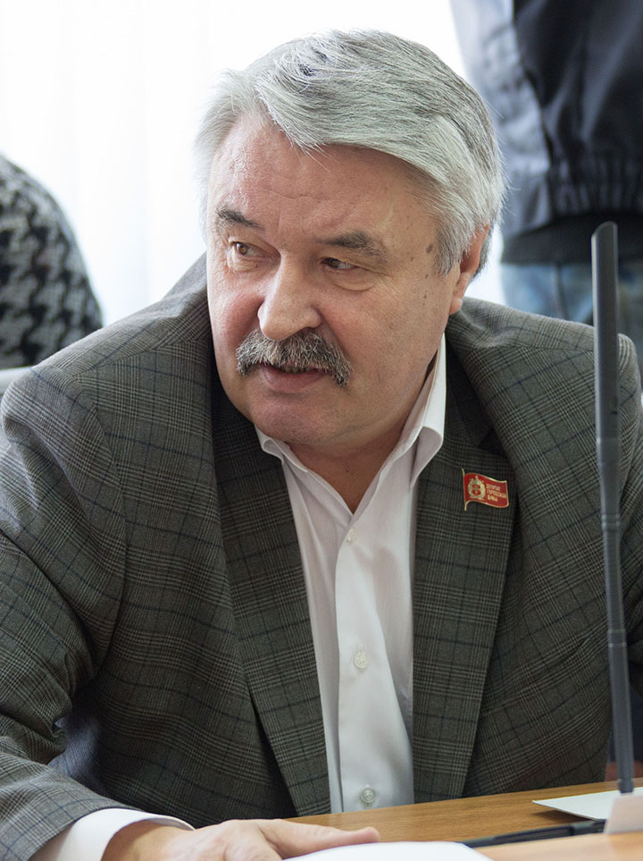 В городской Думе: От проблем ЖКХ до качества продуктов