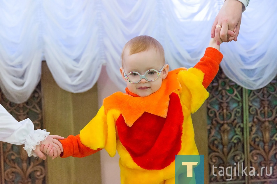Новогодний утренник. Драмтеатр.
