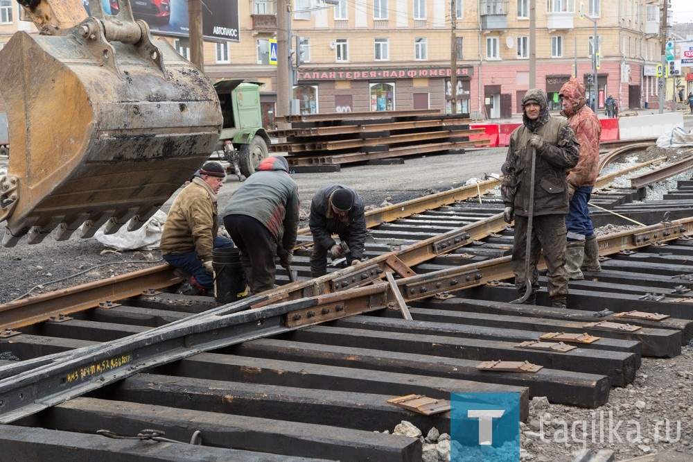 Перекресток Космонавтов - Фрунзе открыт