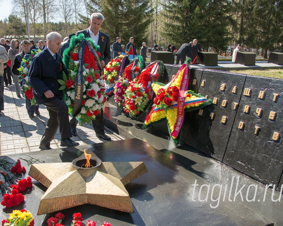 Митинг на мемориале центрального городского кладбища «Рогожино»