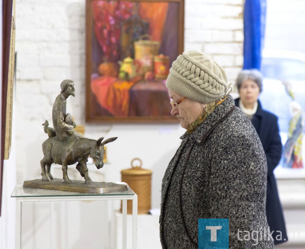 В Доме художника открылась выставка - Новогодняя