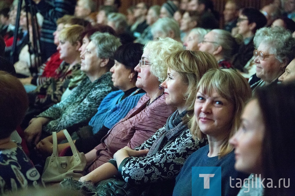 Международный день инвалидов. Городское собрание