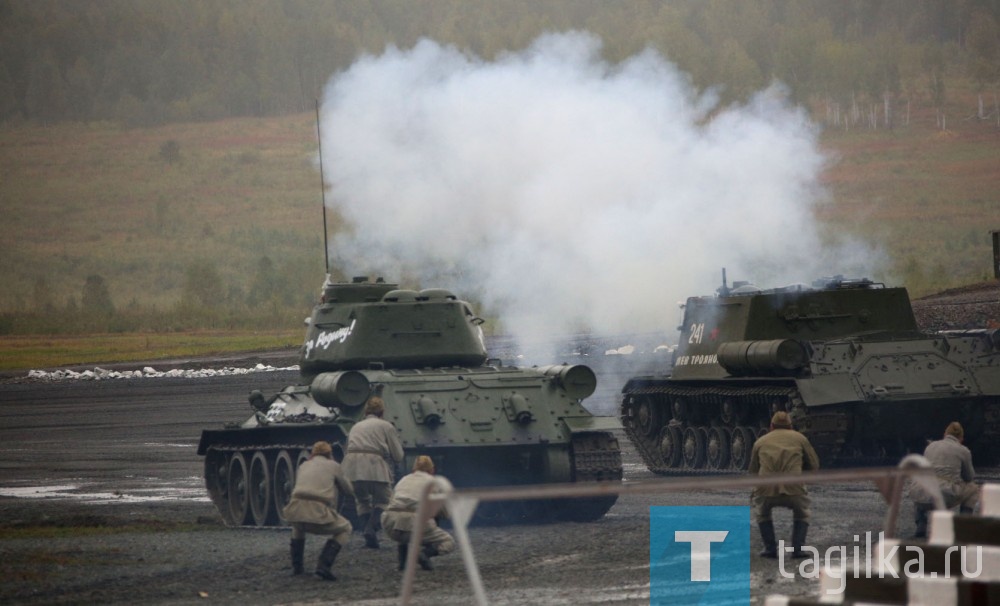 Первый военно-патриотический фестиваль "УралТанк"