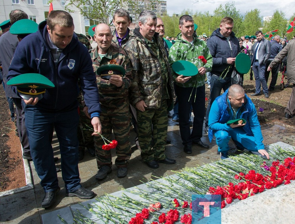 В парке Победы открыли монумент пограничникам