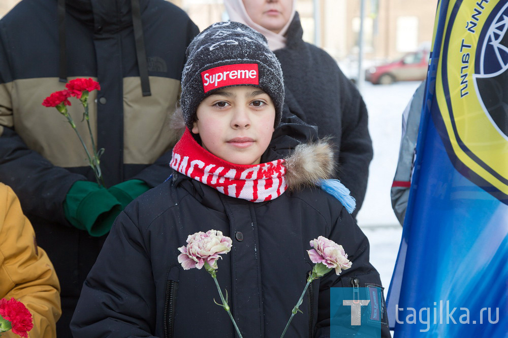 Митинг, посвященный годовщине вывода войск из Афганистана