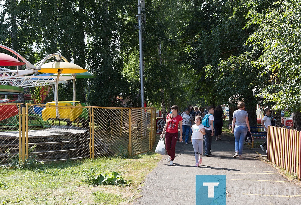 В парке культуры и отдыха им. А.П. Бондина заработали аттракционы