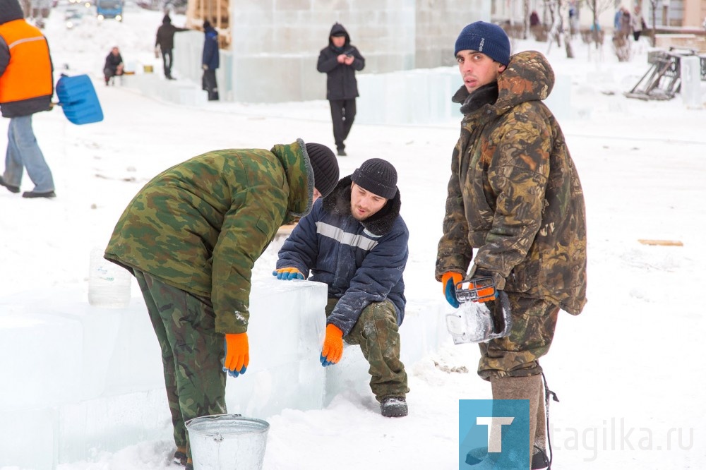 Ледовый городок на Театральной площади. 13.12.2017