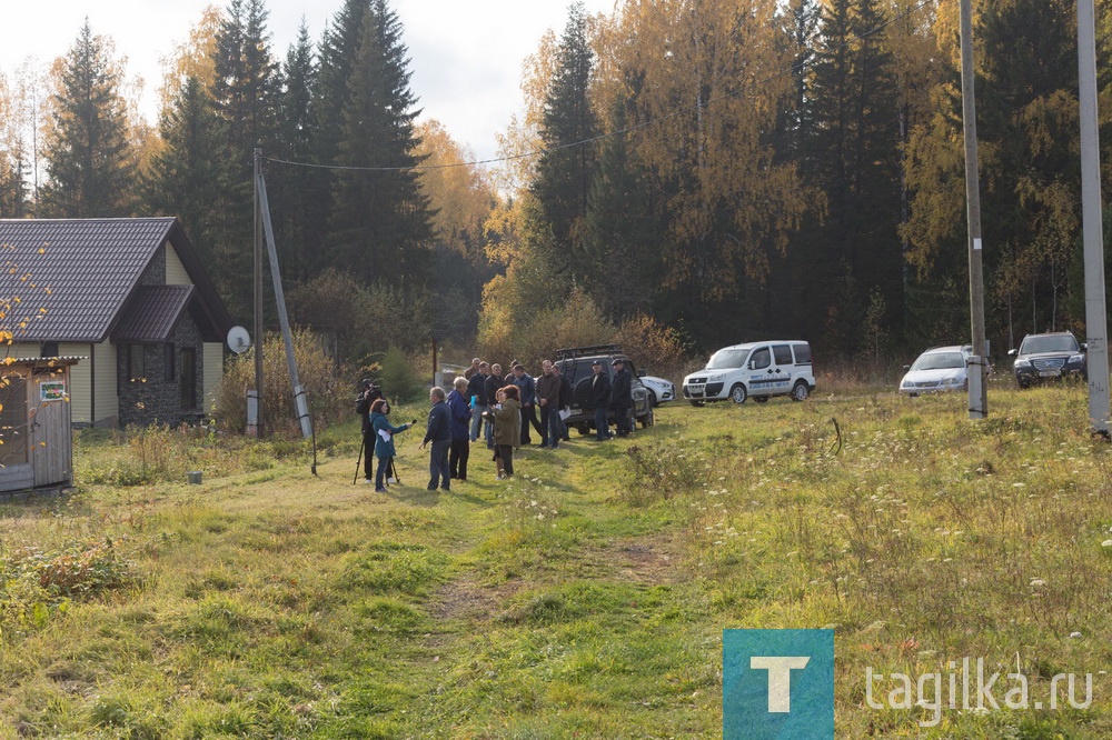 В поселке Чауж введена в эксплуатацию новая линия наружного освещения, построенная в рамках инфраструктурного проекта «Светлый город». 28 сентября объект подключен к сети по постоянной схеме.