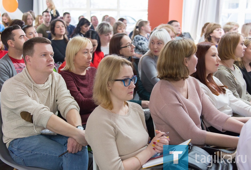 Работать на себя и не нарушать закон. В Нижнем Тагиле состоялся бизнес-форум «Самозанятые 2020»