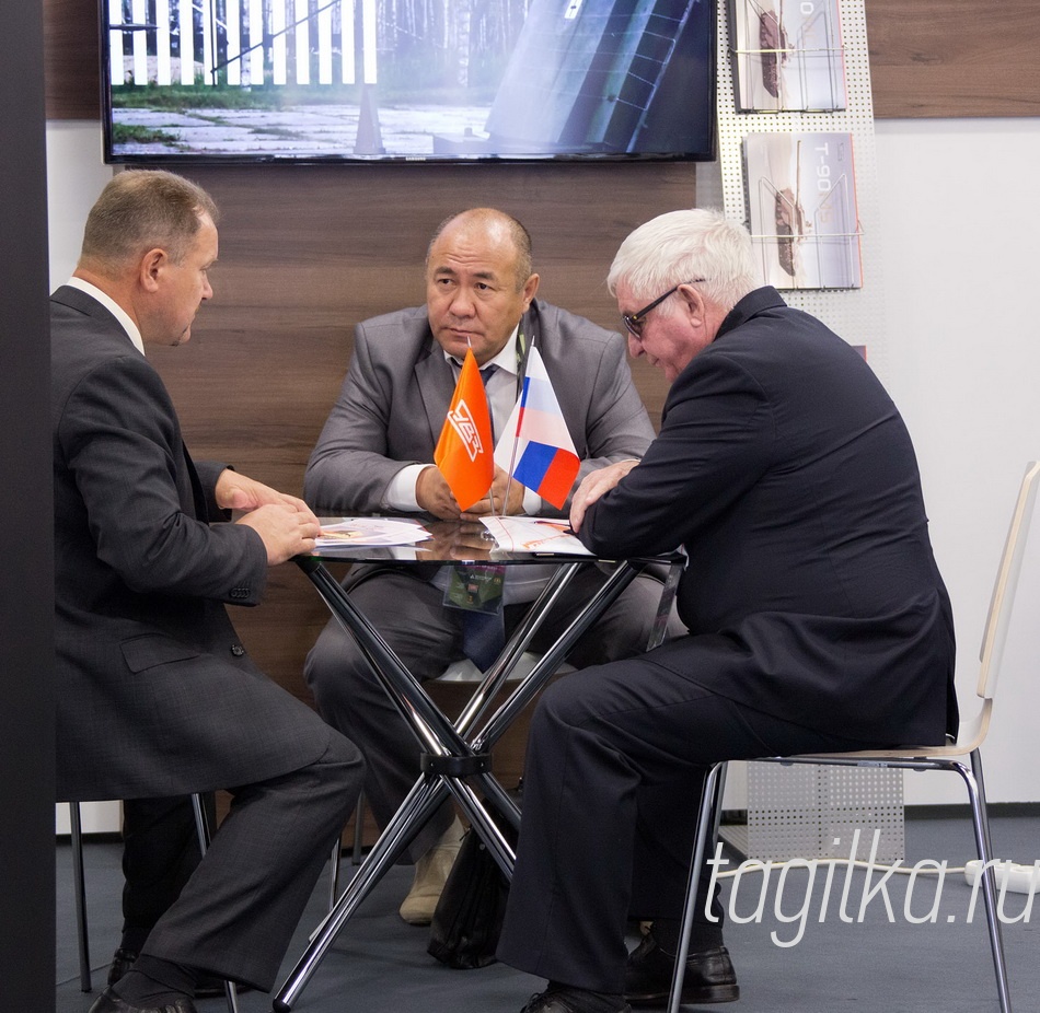 RAE 2015. Выставочные павильоны.