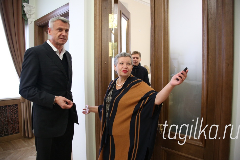 Пресс-тур. Драмтеатр

Директор театра Ольга Анисимова рассказывает о том, что изменилось.