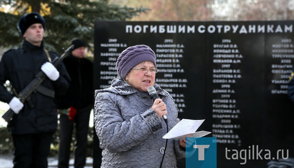 Открытие обелиска "Солдатам правопорядка".