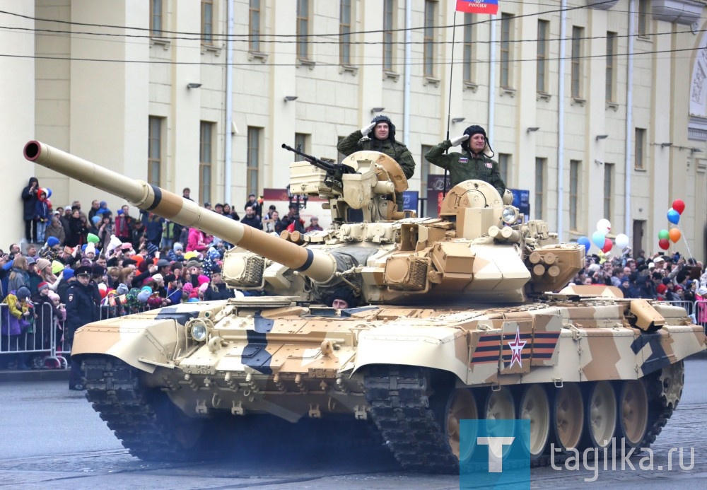 Сегодня Нижний Тагил вместе со всей страной отмечает День Победы