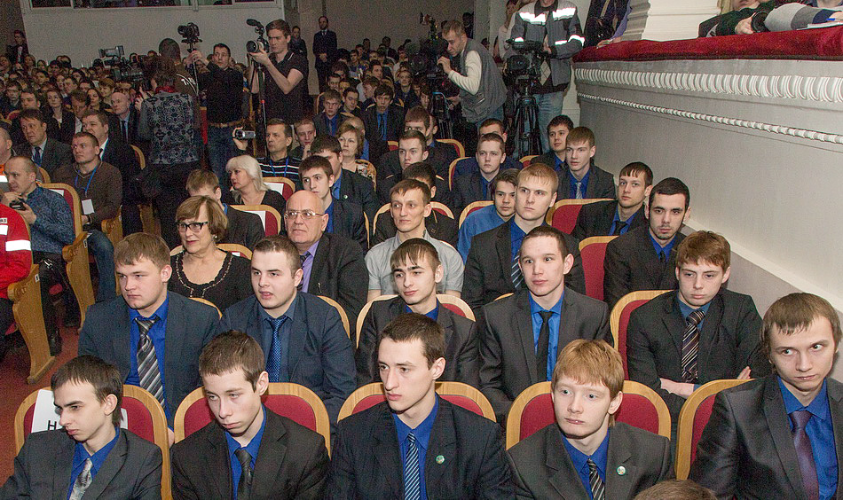 Открытие конкурса сварщиков. 