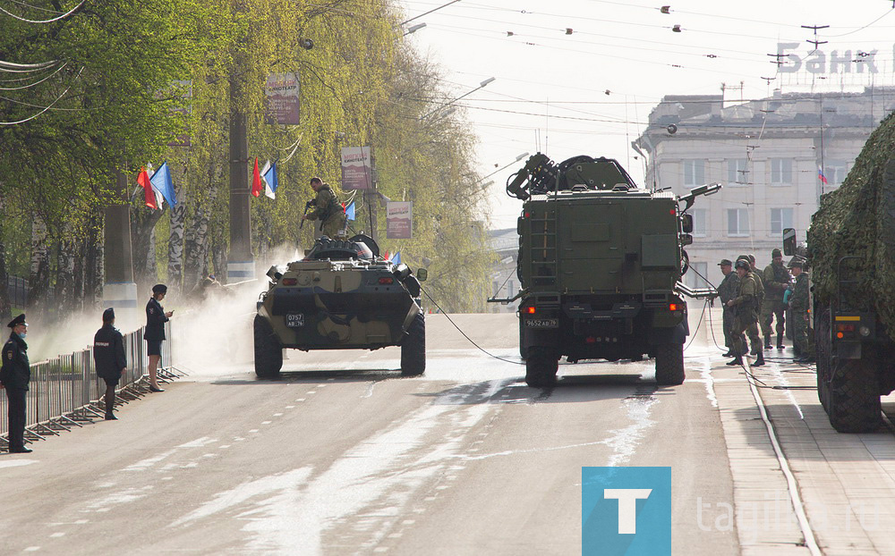 Подготовка военной техники для участия в параде Победы