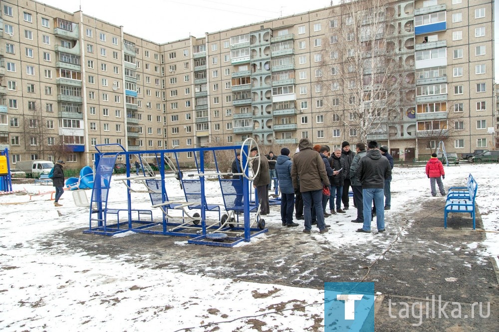 Выездное заседание "О ходе выполнения капитального ремонта многоквартирных домов и благоустройство придомовых территорий"