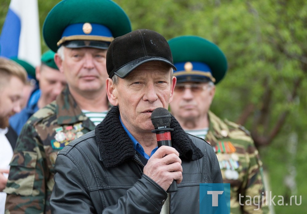 В парке Победы открыли монумент пограничникам