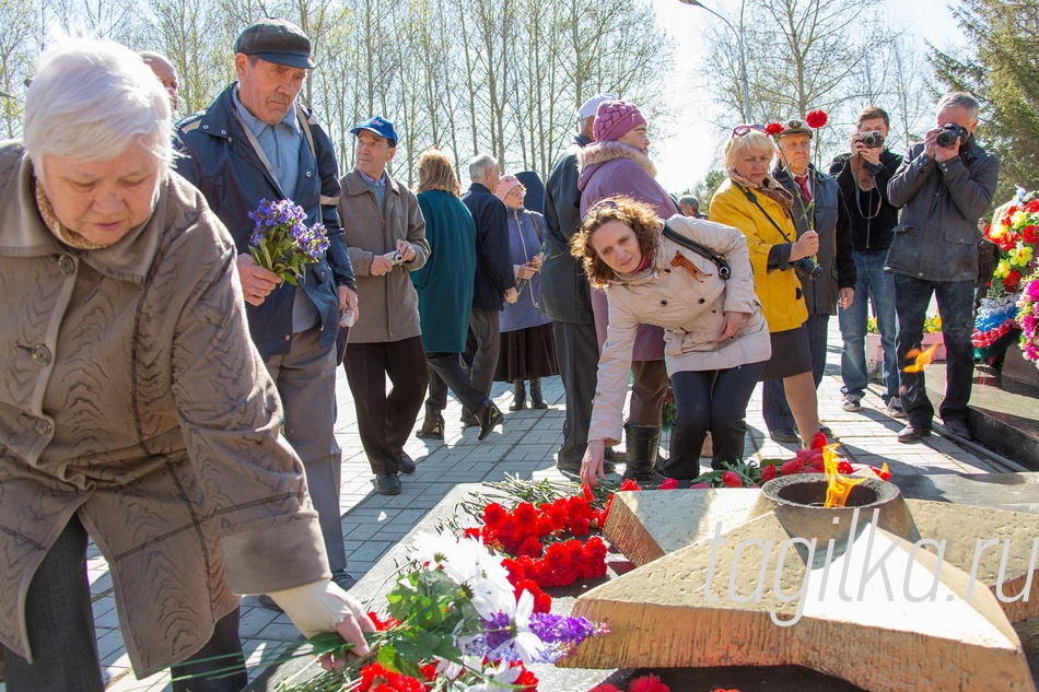 Митинг на мемориале центрального городского кладбища «Рогожино»