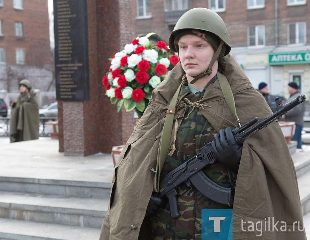 Митинг, посвященный 75-летию победы в Сталинградской битве