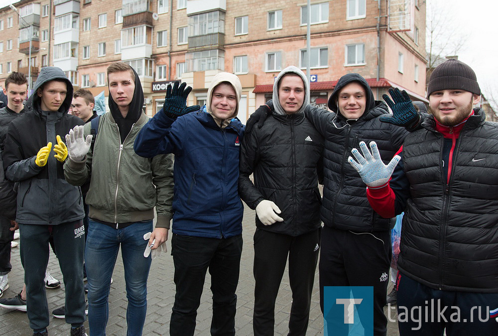 В Нижнем Тагиле проходит Всероссийский субботник