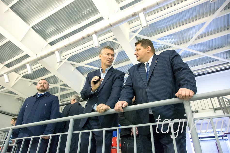 Мэр Нижнего Тагила Сергей Носов показал гостям Екатеринбурга "президентские" объекты