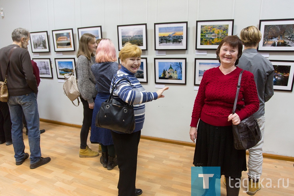 Шел по Нижнему Тагилу фотограф…