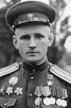 Неустроев.jpg Неустроев.jpg