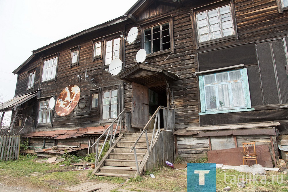 Поселок уралец нижний. Поселок Уралец. Тагил поселок Уралец. Лагерь Уралец Сатка. Платина поселок Уралец.