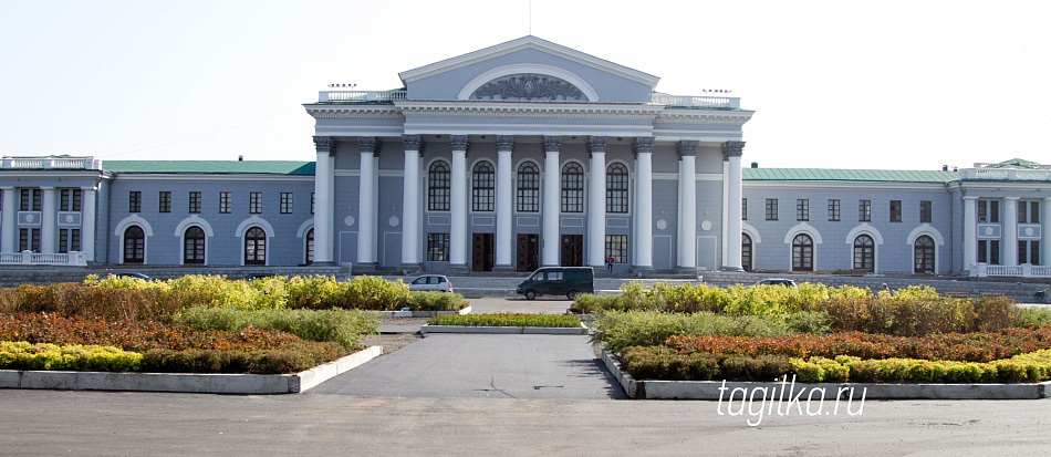 Дзержинский район отмечает юбилей