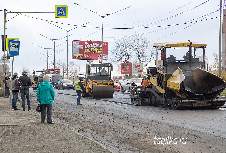 Дорожники завершили «горячий» сезон и готовят городские магистрали к холодам