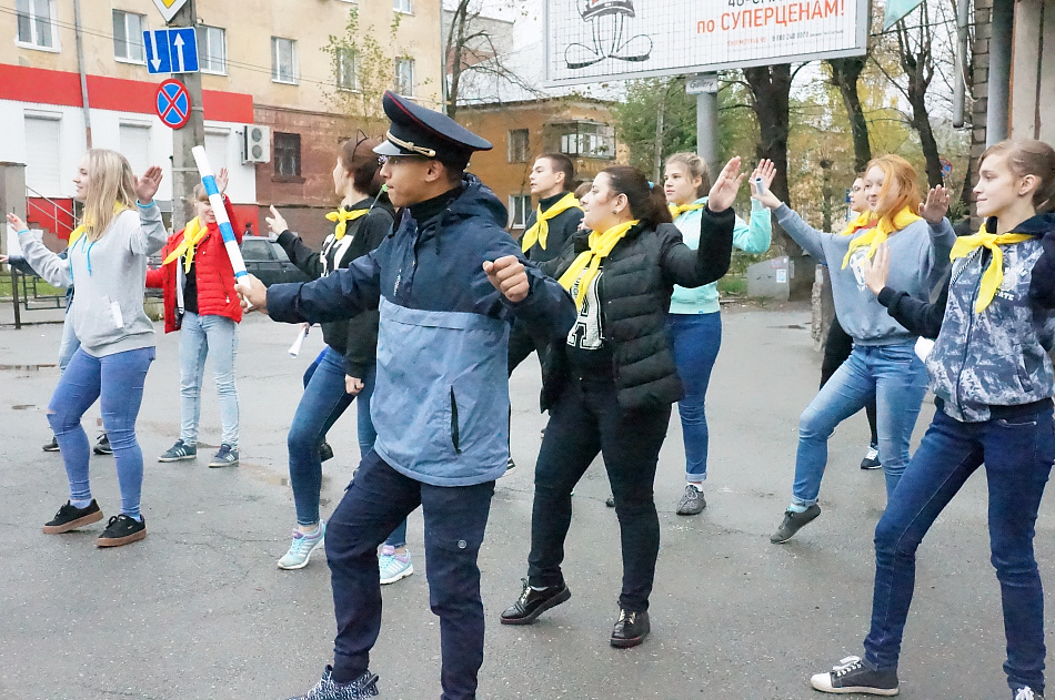 В Нижнем Тагиле прошли флэшмобы, посвященные правилам дорожного движения