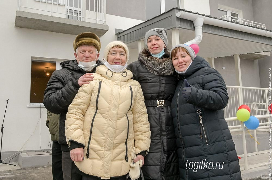 Новоселье в поселке Уралец