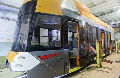 В Нижнем Тагиле готовятся к выходу на маршруты низкопольные  трамваи модели 71-415