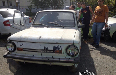 Клуб ретро-автомобилей в Нижнем Тагиле