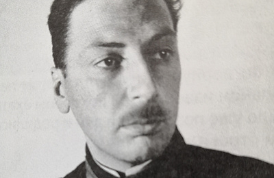 «Жизнь не песня, чтобы снова спеть…»